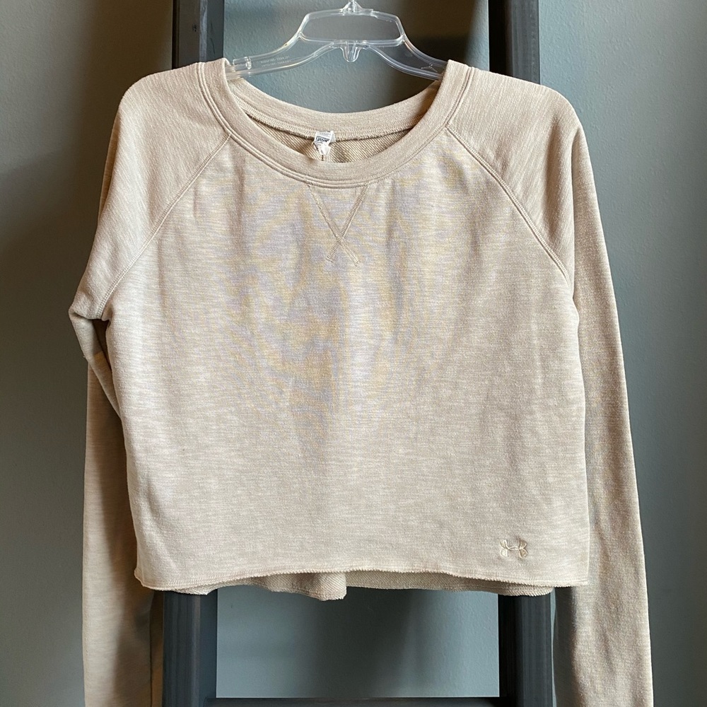Under Armour crop top